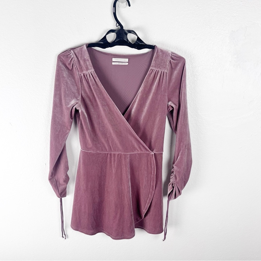 URBAN OUTFITTERS Mauve Goldmine Velvet Faux Wrap Tie Sleeves Romper Size Small